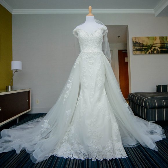 Wedding Dress - Angelina Faccenda Bridal